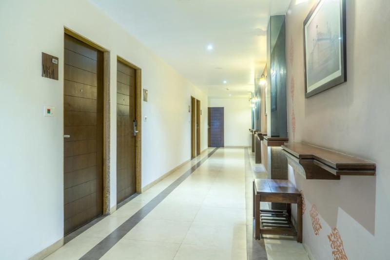 Hotel Casa, Vadodara Bagian luar foto