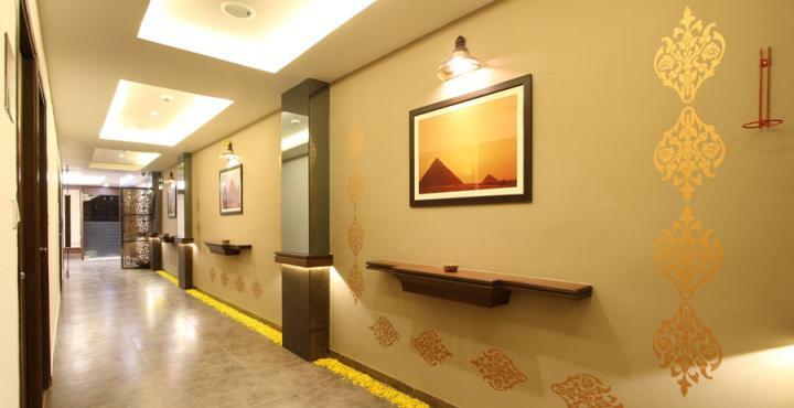 Hotel Casa, Vadodara Bagian luar foto